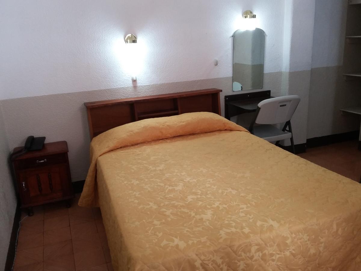 Hotel Centenario Гватемала Экстерьер фото